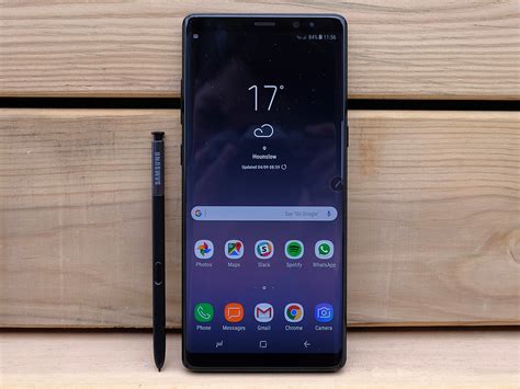 Released 2017, september 195g, 8.6mm thickness android 7.1.1, up to android 9.0 64gb/128gb/256gb storage, microsdxc. Samsung Galaxy Note 8 review | Stuff