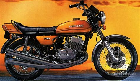 Mad as a junkyard dog first of all came the light switch power delivery of the 500cc kawasaki h1 of 1969, then common sense prevailed and things calmed down considerably. KAWASAKI H2 750 Mach IV - 1972, 1973, 1974, 1975 ...