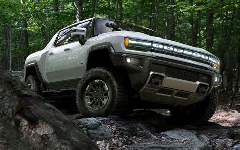 We know that stands for hummer ev, but didn't anyone at gm realize that's the common acronym for hybrid electric vehicle? Here Is Why the GMC Hummer EV Is an Off-Road Monster ...