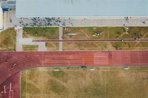 Aerial View Trackfield Photo Free Running Track Image On Unsplash