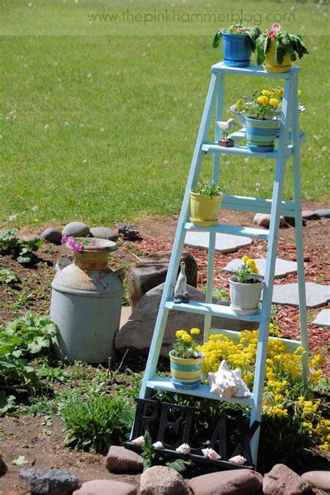 13 clever ways how reuse the old ladder for garden decoration