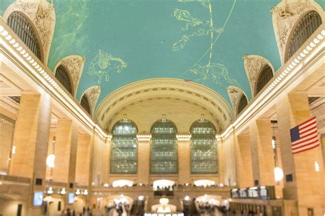 Selecione entre imagens premium de grand central station ceiling da mais elevada qualidade. Grand central railway station main hall constellation ...