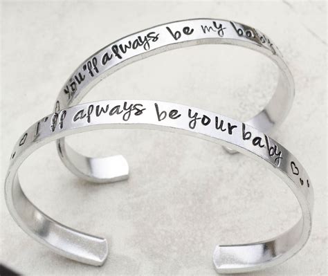 Mother's day gifts for daughter. 15 of our very favorite personalized gifts for mom ...