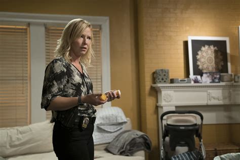 Kelli Giddish As Amanda Rollins In Law And Order Svu Heightened Emotions 18x04 Kelli