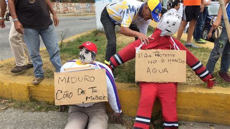 La Tradicional Quema De Judas Tuvo A Nicolás Maduro Como Principal Víctima En Venezuela