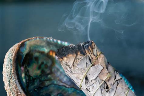 Native American Smudging Indigenous World