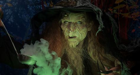 Ver más ideas sobre brujas, halloween de época, brujas volando. Las Brujas - Leyendas- Folclor y Tradiciones - ColombiaInfo