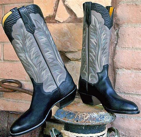 Handmade Custom Boot Of The Month From Paul Bond Boot Co In Nogales Arizona With Black And