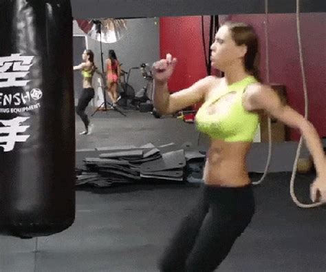 Sexy Fitness Girl Gifs That Will Motivate You To Hit The Gym Gifs