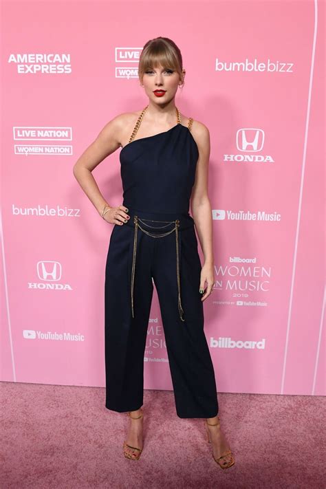 Taylor Swift Beautiful At Billboard Women In Music Awards 2019 Celeblr