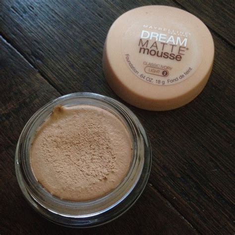 But maybelline dream matt mousse broke that immunity and i have not loathed any other foundation like now , the revelation about maybelline dream matte mousse foundation REVIEW: Maybelline Dream Matte Mousse Foundation ...