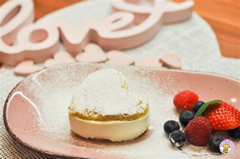 Meine buchempfehlung zu ketose/ketogener ernährung #keto #ketobeginner #ketodiet #buchempfehlung #buch #ketose #ketobeginner #anfänger. Kategorie: Ketogene Kuchen, Torten & Patisserie ...