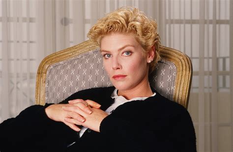 Kelly Mcgillis Of ‘top Gun Now Keeps A Low Profile In A Rural Town