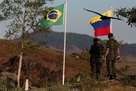 Autoridades Brasileñas Interrogaron A Cinco Militares Venezolanos Encontrados En Su Territorio