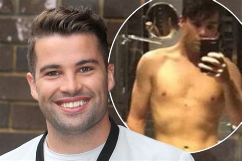 X Factor Winner Joe Mcelderry Looks Unrecognisable As He Poses Naked