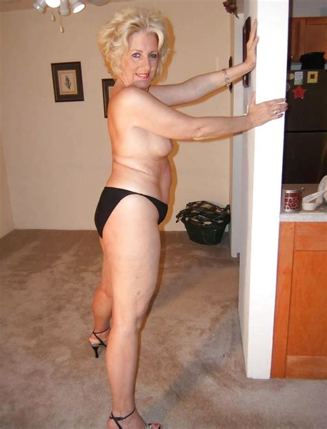 Joan Sexiest Gilf In Us Pics Xhamster