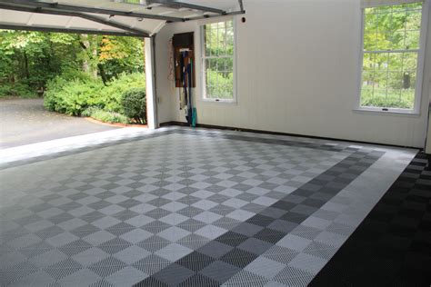 Stylish Modular Floors Tiles And Garage Flooring Swisstrax Canada