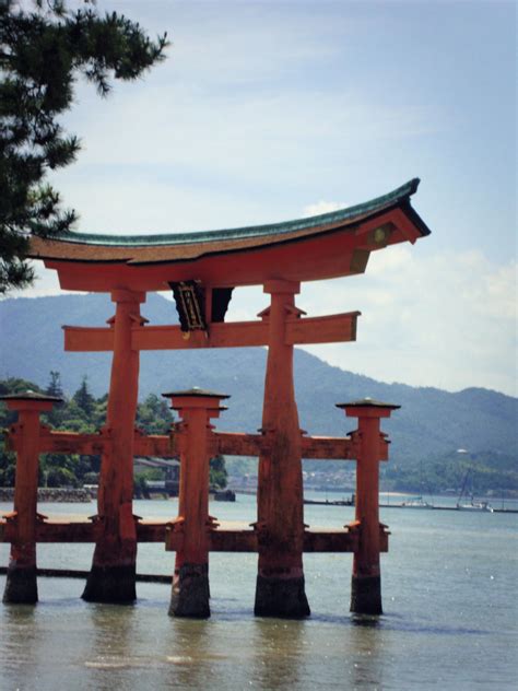 Miyajima Island Floating Torii Gate Not So Lost In Translation