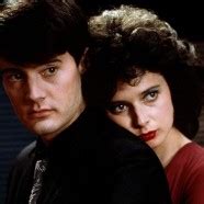 No sick underbellies or dark impulses (to be afraid of and curious about) in sight. Blue Velvet | Harmonica Cinema