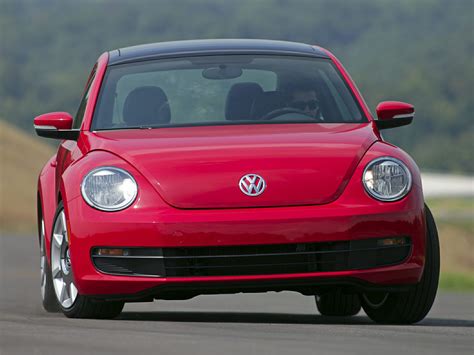 2014 Volkswagen Beetle - Price, Photos, Reviews & Features