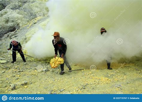Sulfur Miners In The Ijen Crater The Health Condition Of Miners Is