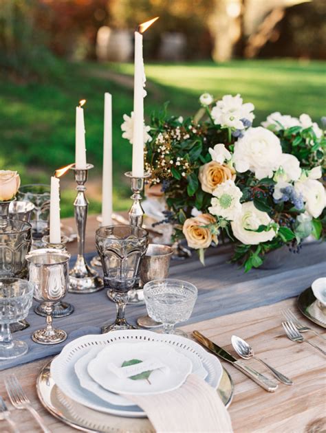 Check out these 21 easy vintage wedding décor ideas that will fill your reception with whimsy and wonder! Vintage Wedding Ideas