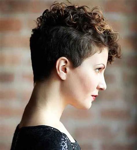 A lot of different styles 5. 25+ Latest Short Curly Hairstyles for Fun Style | Short ...
