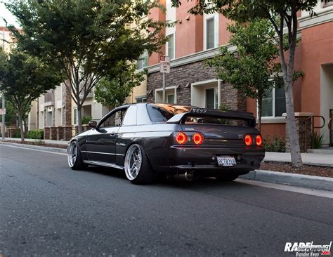 Low Nissan Skyline Gt R R32 Rear