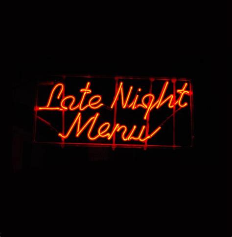 pin by ᥫ᭡ on aesthetic neon signs night signs