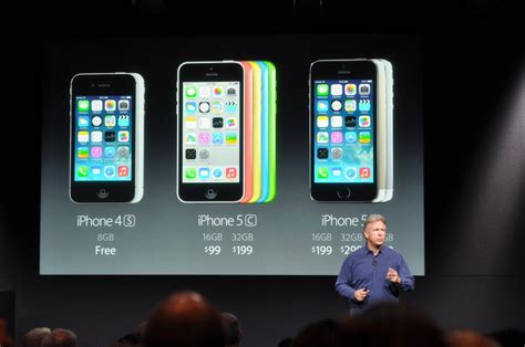 Iphone 5s To Start At 16gb For 199 Pre Orders For 5c Begin This