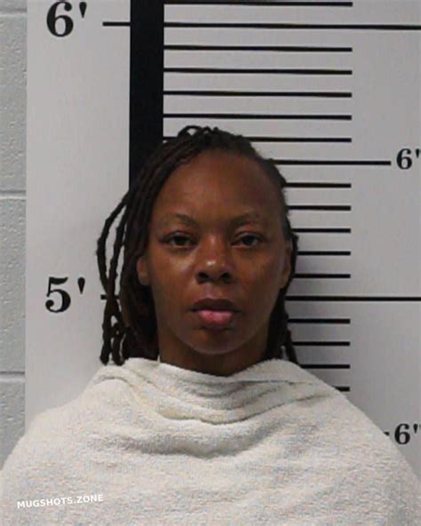 OGUNNIYI GAIL SHUNTIE 05 15 2023 Rockwall County Mugshots Zone