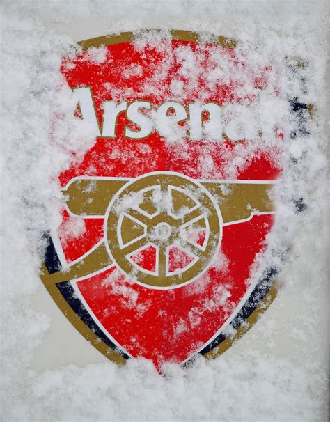 A Snow Covered Crest On December 18 2010 Real Soccer Soccer Fans Soccer Team Premier League