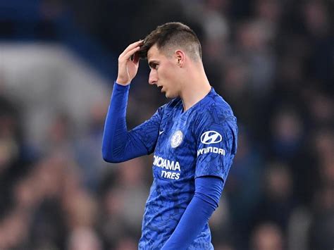 He is popular for being a soccer player. Chelsea's Mason Mount warns team-mates to watch language ...