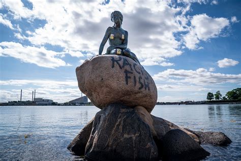 Denmarks Little Mermaid Statue Vandalized With Racist Fish Message