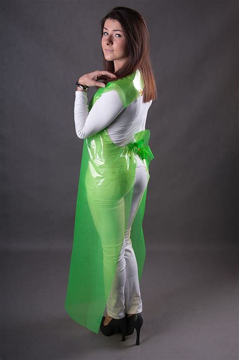jednorazowe fartuchy foliowe producent plastic aprons pvc apron vinyl clothing latex girls