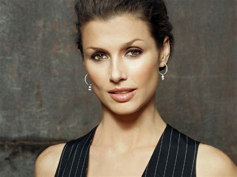 Moynahan dated tom brady for three years before splitting with the new england patriots quarterback in december 2006. 13 Beautiful HD Bridget Moynahan Wallpapers - HDWallSource.com