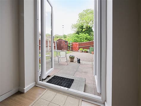 Get an instant online price for exterior french doors with double glazing on the web. uPVC French Door Prices Hemel Hempstead