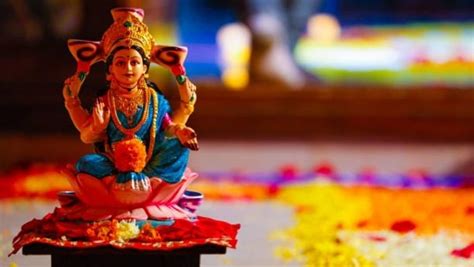 diwali 2022 puja how to perform lakshmi puja at home shubh muhurat puja vidhi hindustan times