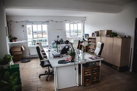 Spacious Creative Studio Office Workshop Spaces Available In