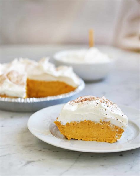 Easy No Bake Pumpkin Pie Recipe