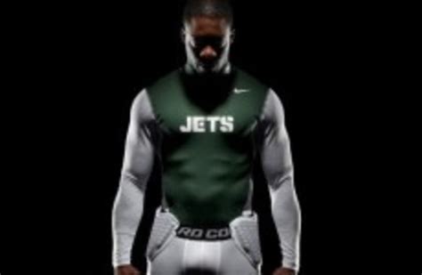 A First Look At Nikes Redesigned Nfl Gear · The 42
