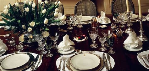 Table Setting Ideas How To Set A Formal Dinner Table Photos Formal