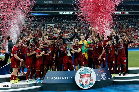 Whether it's the very latest transfer news from anfield, quotes from a jurgen klopp press conference, match previews and reports, or news about the reds' progress in the premier. Liverpool FC in het seizoen 2019/20 - Wikipedia