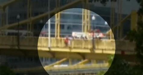 Dramatic Video Mlb Umpire Saves Woman From Jumping Off Bridge Cbs News