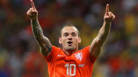 Wesley sneijder latest news and videos. Wesley Sneijder speelt vaakst voor Oranje | NOS Jeugdjournaal