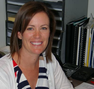 Sciatica pain usually only occurs on one side of the body at a time, although some people feel sciatic pain on alternating sides. Rebecca Connolly - The Osteopaths of Heidelberg and ...