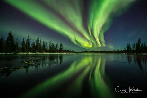 30 Of The Most Spectacular Northern Lights Photos From
