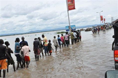 More Than 100000 People Have Been Displaced By Floods In Central