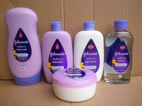 Specially designed for babies but great for all ages, this gift set of hypoallergenic baby essentials contains baby wash and shampoo, baby lotion. Johnson's Baby Bedtime Products | Baby bedtime, Kids skin ...