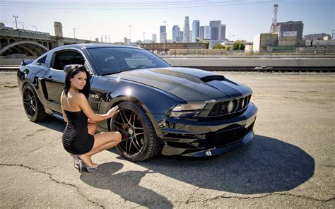 Girls And Cars Hd Wallpaper Background Image 2560x1600 Id 183962 Wallpaper Abyss